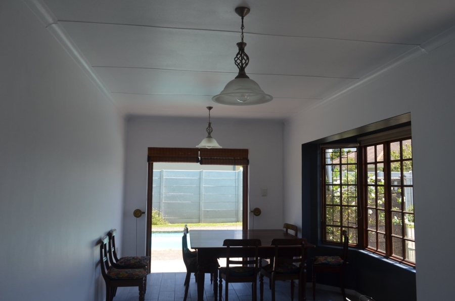 To Let 1 Bedroom Property for Rent in Bodorp Western Cape